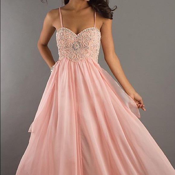 Dave and Johnny Prom Dress - Picture 10 of 10